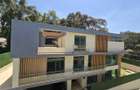 6 Bed Villa with En Suite in Lavington - 2