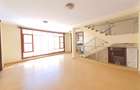 5 Bed House with En Suite at Kyuna - 4