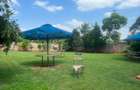 10 Bed House with En Suite in Runda - 16
