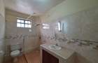 4 Bed Apartment with En Suite at Muthithi Rd - 11
