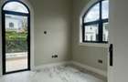 5 Bed Townhouse with En Suite in Loresho - 11