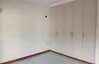 1 Bed Apartment with Gym in Westlands Area - 11