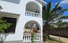 4 Bed Villa with En Suite at Serena - 3