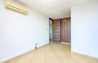 4 Bed Apartment with En Suite at Greenwood Drive - 12