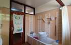 4 Bed House with En Suite at Church Rd - 13