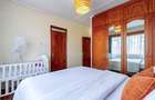 Serviced 3 Bed Apartment with En Suite at Durham Road - 16