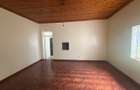 Commercial Property with Service Charge Included in Riverside - 4