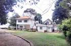 3 Bed House with En Suite at Lavington Green - 2