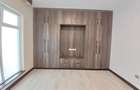 2 Bed Apartment with En Suite at Riverside Drive - 4