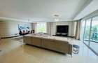Serviced 3 Bed Apartment with En Suite at Riverside - 1