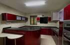 5 Bed Townhouse with En Suite at Othaya Road - 8