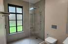 7 Bed Townhouse with En Suite at Lavington - 4