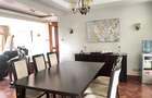 4 Bed Apartment with Swimming Pool in Riverside - 15