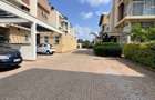 4 Bed Townhouse with En Suite in Lavington - 2