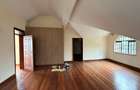 5 Bed Townhouse with En Suite in Lavington - 17