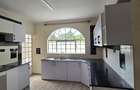 5 Bed Townhouse with En Suite at Lavington Green - 7