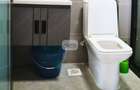 2 Bed Apartment with Gym in Riverside - 14