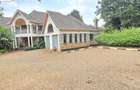 5 Bed House with En Suite at Spring Valley - 1