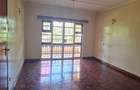 4 Bed House with En Suite at Off Redhill Dr - 9