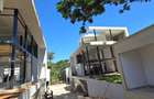 6 Bed Townhouse with En Suite at Lavington Green - 7