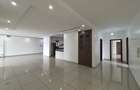 4 Bed Apartment with En Suite at Weslands - 4