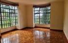 5 Bed Villa with En Suite at Rosslyn Height - 17