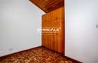 5 Bed House with En Suite in Runda - 15