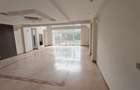 5 Bed Townhouse with En Suite in Lavington - 5