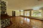 5 Bed Townhouse with En Suite in Loresho - 9