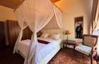 Serviced 2 Bed Apartment with En Suite in Lavington - 5