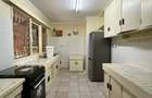 2 Bed House with En Suite at Loresho Crescent - 9