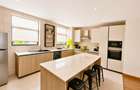 Furnished 2 Bed Apartment with En Suite in Rosslyn - 6
