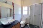 3 Bed Apartment with En Suite at Gatundu Road - 8