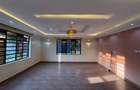 5 Bed House with En Suite at Bypass - 4