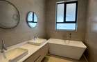 5 Bed Townhouse with En Suite in Lavington - 14