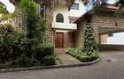 4 Bed Townhouse with En Suite at Lavington Green - 5