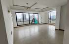 3 Bed Apartment with En Suite in Riverside - 10