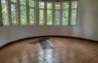 5 Bed Townhouse with En Suite in Rosslyn - 10