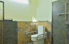 5 Bed Townhouse with En Suite in Kyuna - 14