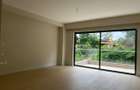 5 Bed Townhouse with En Suite in Kyuna - 9