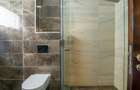 3 Bed Apartment with En Suite in Riverside - 9