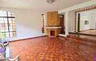 5 Bed Townhouse with En Suite at Lavington Road - 20