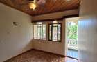 5 Bed House with En Suite in Runda - 7