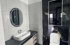 3 Bed Apartment with En Suite at Off Links Road - 17