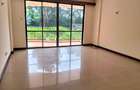 3 Bed Apartment with En Suite in State House - 6