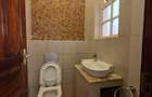 4 Bed Villa with En Suite in Kyuna - 16