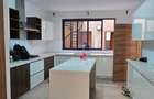 5 Bed Townhouse with En Suite at Lavington Off Convent Drive - 10