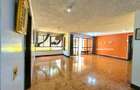 3 Bed Apartment with En Suite in Westlands Area - 1