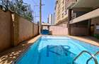 4 Bed Apartment with En Suite at 2Nd Parklands Avenue - 13
