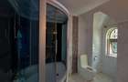 5 Bed Villa with En Suite in Lavington - 6